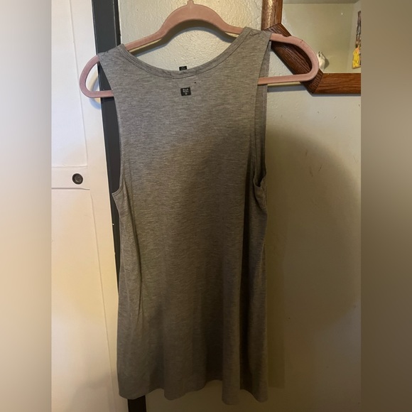 Billabong sundress - Picture 2 of 2